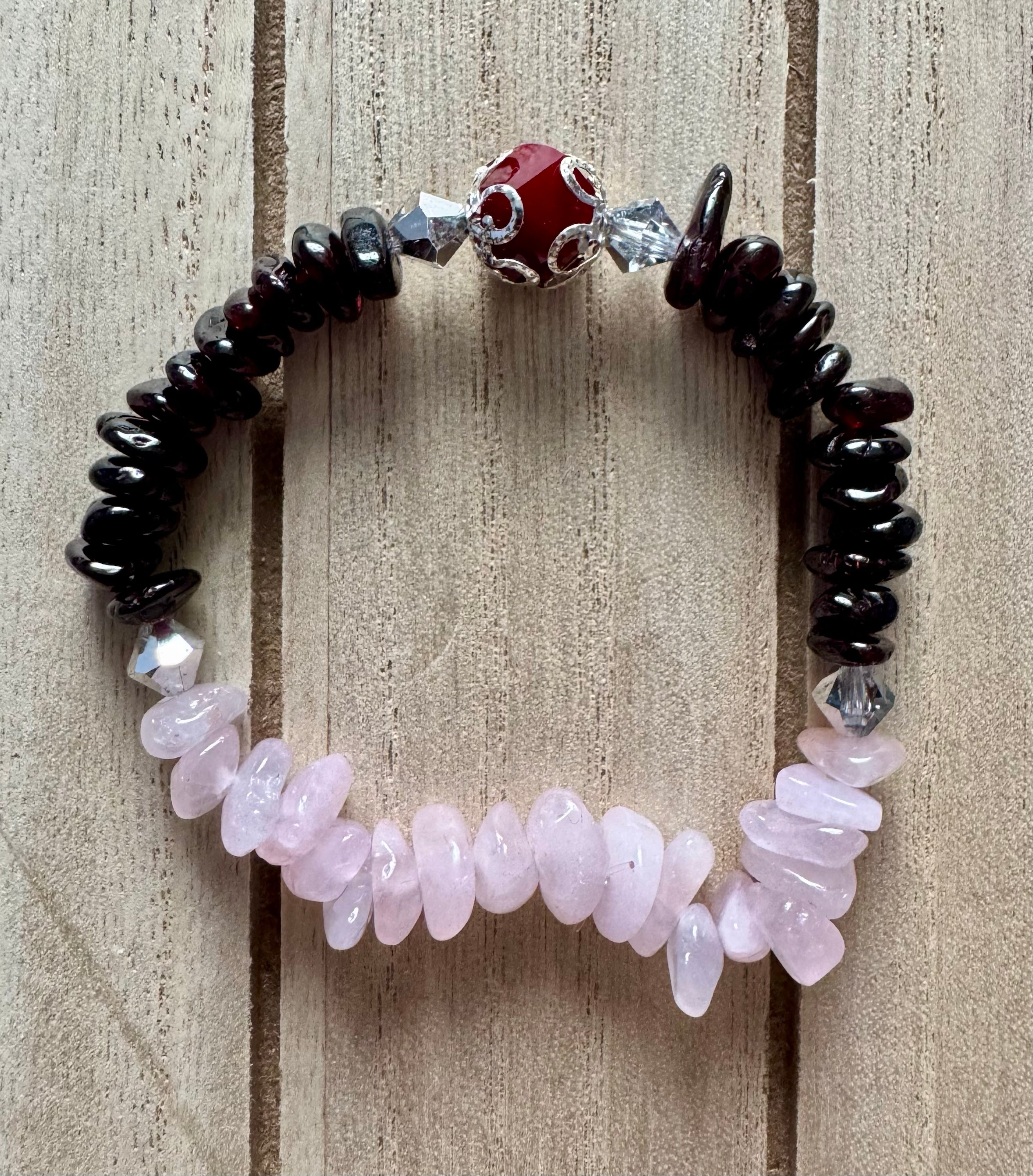 Capricorn Zodiac Garnet &amp; Rose Quartz Bracelet image 0
